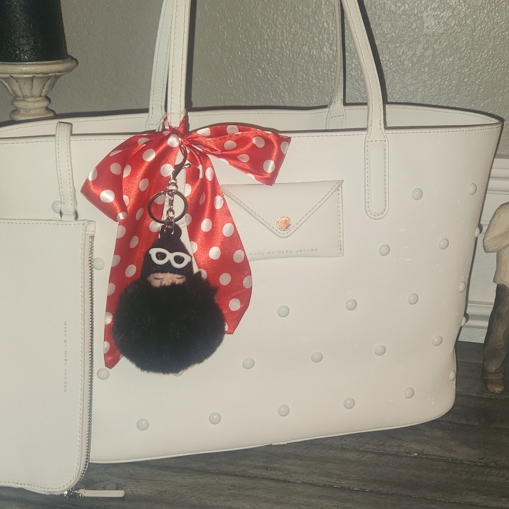 Marc Jacob Elegant White Tote Bag